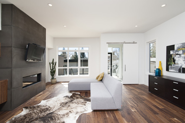 beautiful-interior-shot-modern-house-with-white-relaxing-walls-furniture-technology_181624-3828